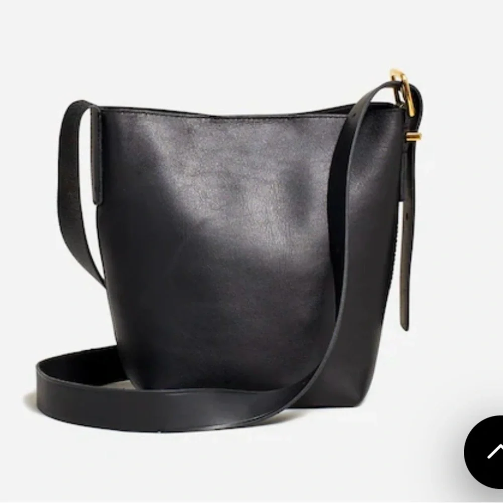 Madewell The Essential Mini Bucket Tote - Picture 7 of 8